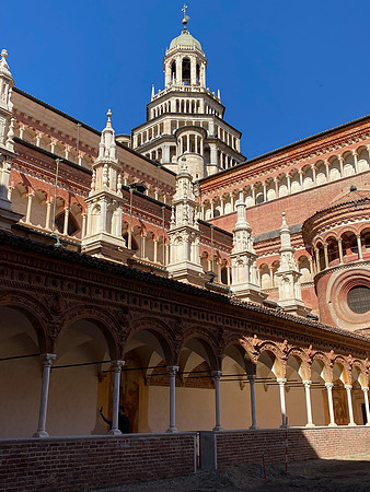 Pavia-064