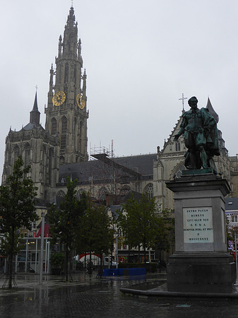 P1020057