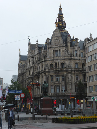 P1020049