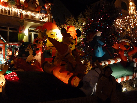 ChristmasLights2010 028
