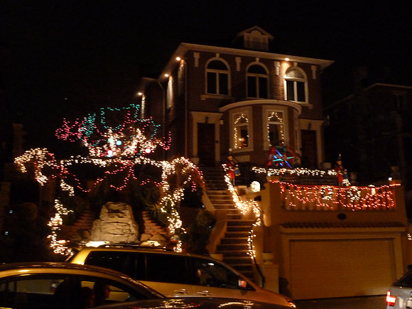 ChristmasLights2010 046