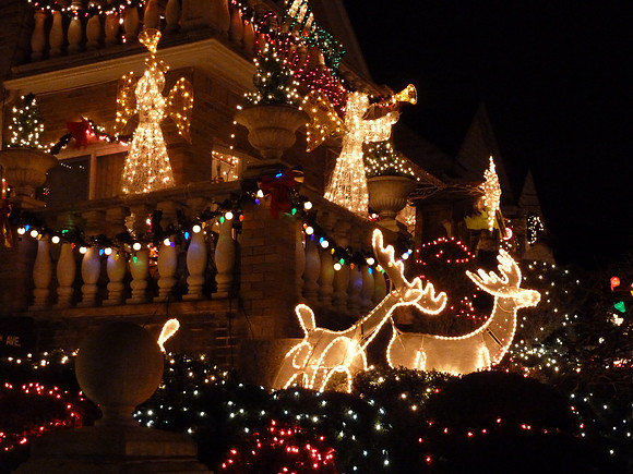 ChristmasLights2010 075